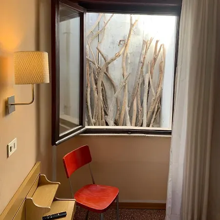 Hotel Aurora
