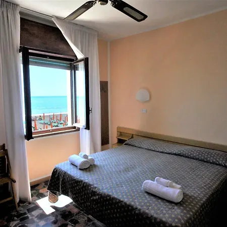 Aurora Marina di Cecina
