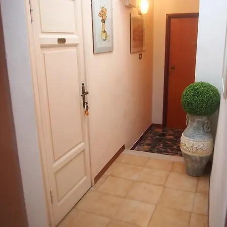 Hotel Aurora 3*
