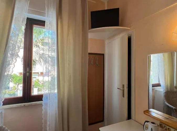 Aurora 切齐纳的码头