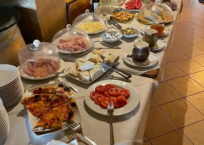 Aurora 酒店 切齐纳的码头