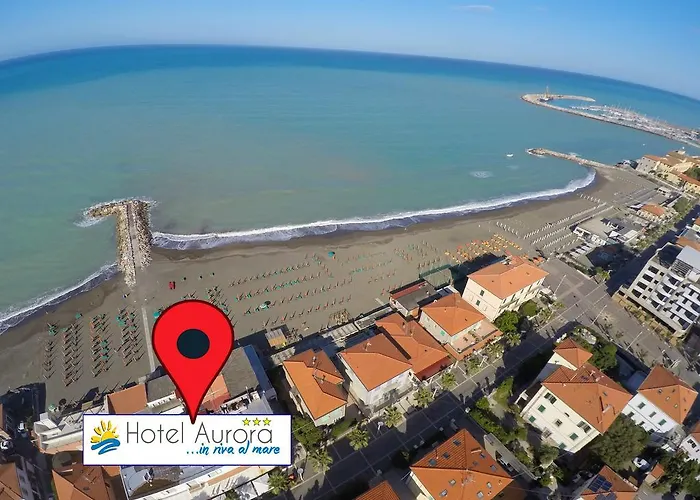 Aurora 切齐纳的码头