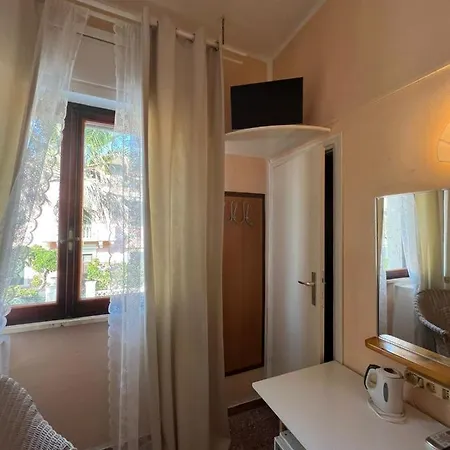 Aurora Марина-ди-Чечина