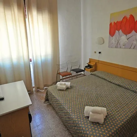 Aurora Отель Марина-ди-Чечина